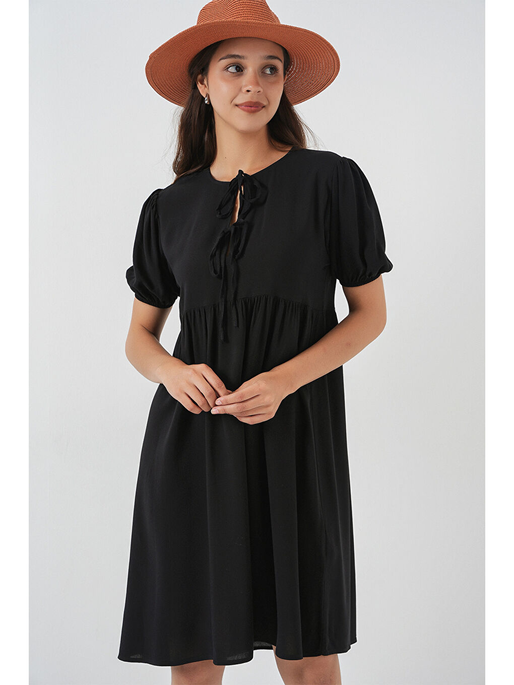 Kadın Bağcıklı Midi Elbise 2575 - Siyah