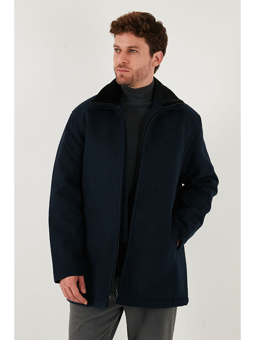 Lacivert Slim Fit Çıkarılabilir Tüylü Yaka Detaylı Astarlı Kaşe Kaban 58400217