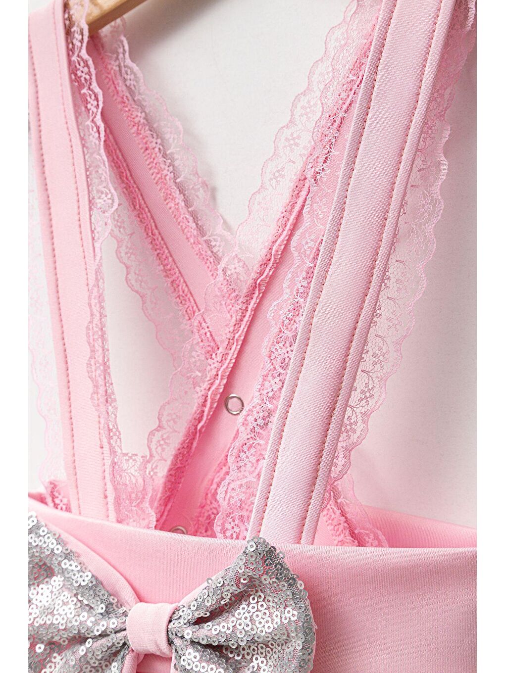 Pembe Kız Çocuk Dalgıç Kumaş Pullu Bandanalı Salopet Elbise-2