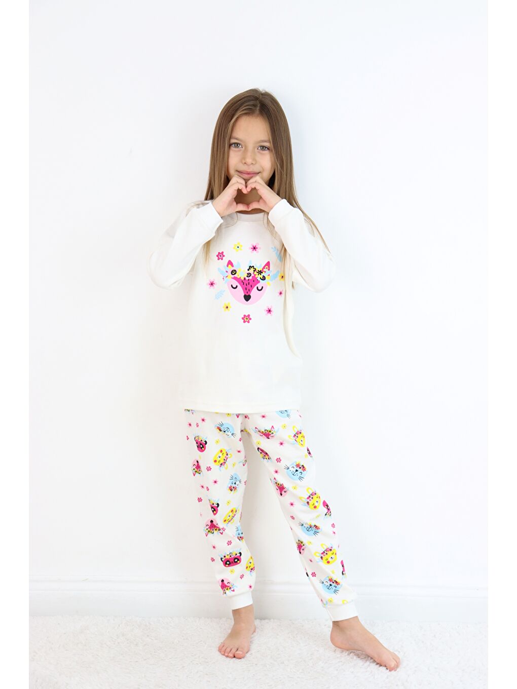 Ekru Kız Çocuk Orta Kalınlıkta Basic Baskılı Pijama Takımı-3