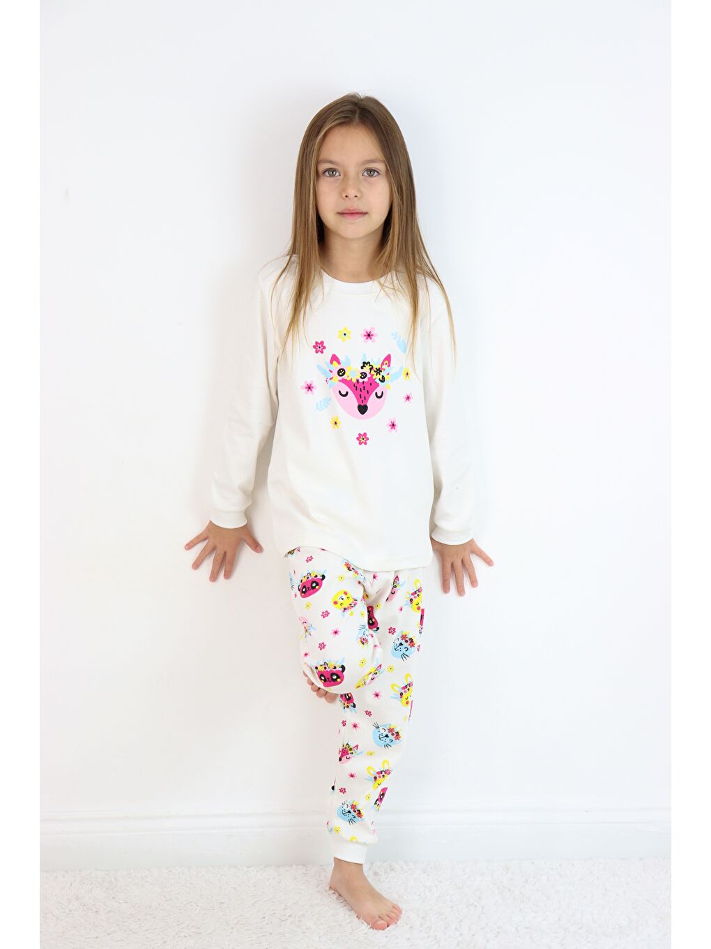 Ekru Kız Çocuk Orta Kalınlıkta Basic Baskılı Pijama Takımı-4