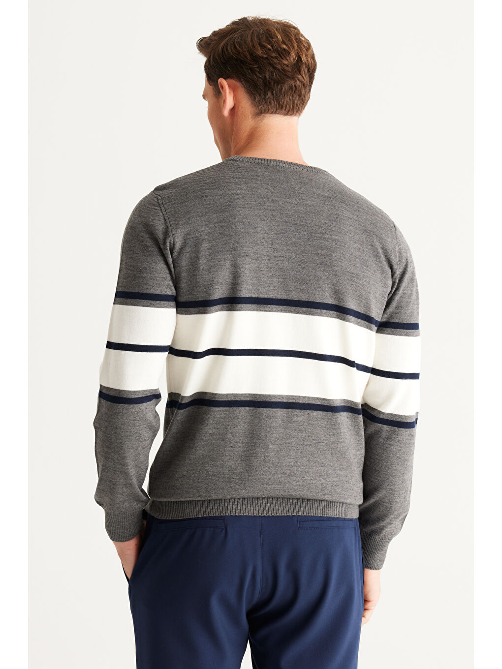 Erkek Gri-Lacivert Standart Fit Normal Kesim Bisiklet Yaka Çizgili Triko Kazak-5