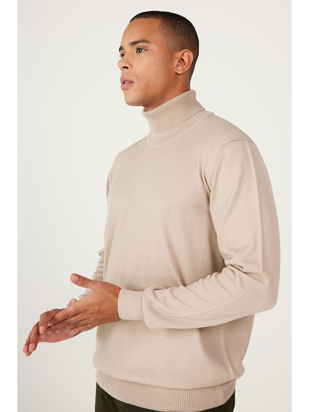 Erkek Bej Standart Fit Normal Kesim Tam Balıkçı Yaka Triko Kazak-4