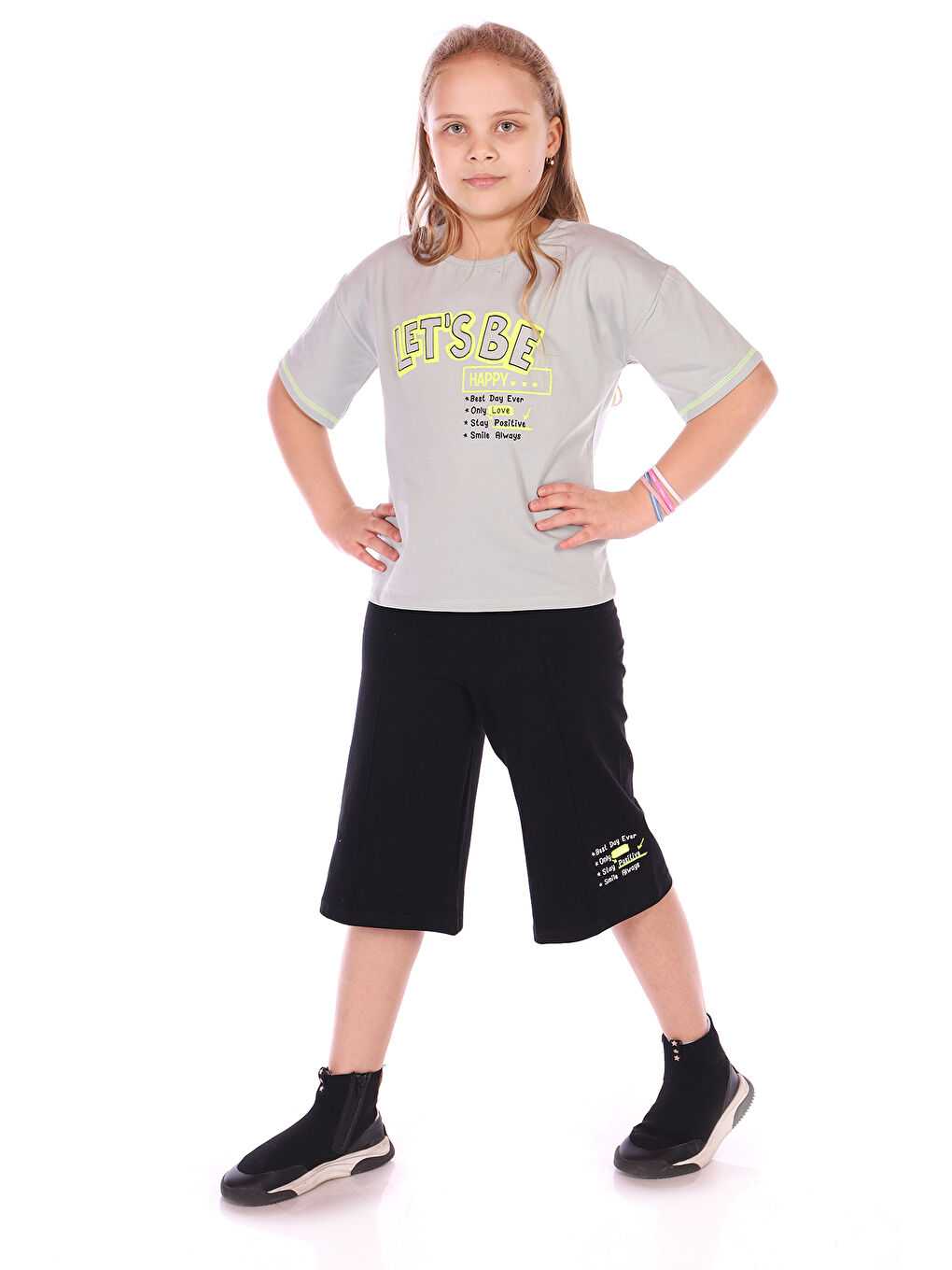 Yeşil Kız Çocuk Lets Be Happy Baskılı Kaprili Takım-1