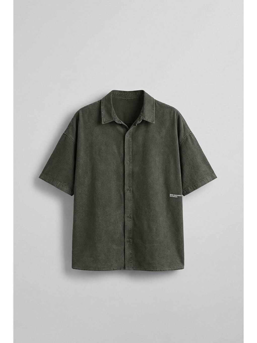 Erkek Kısa Kollu Desen Baskılı Yıkamalı Oversize Gömlek Haki-1