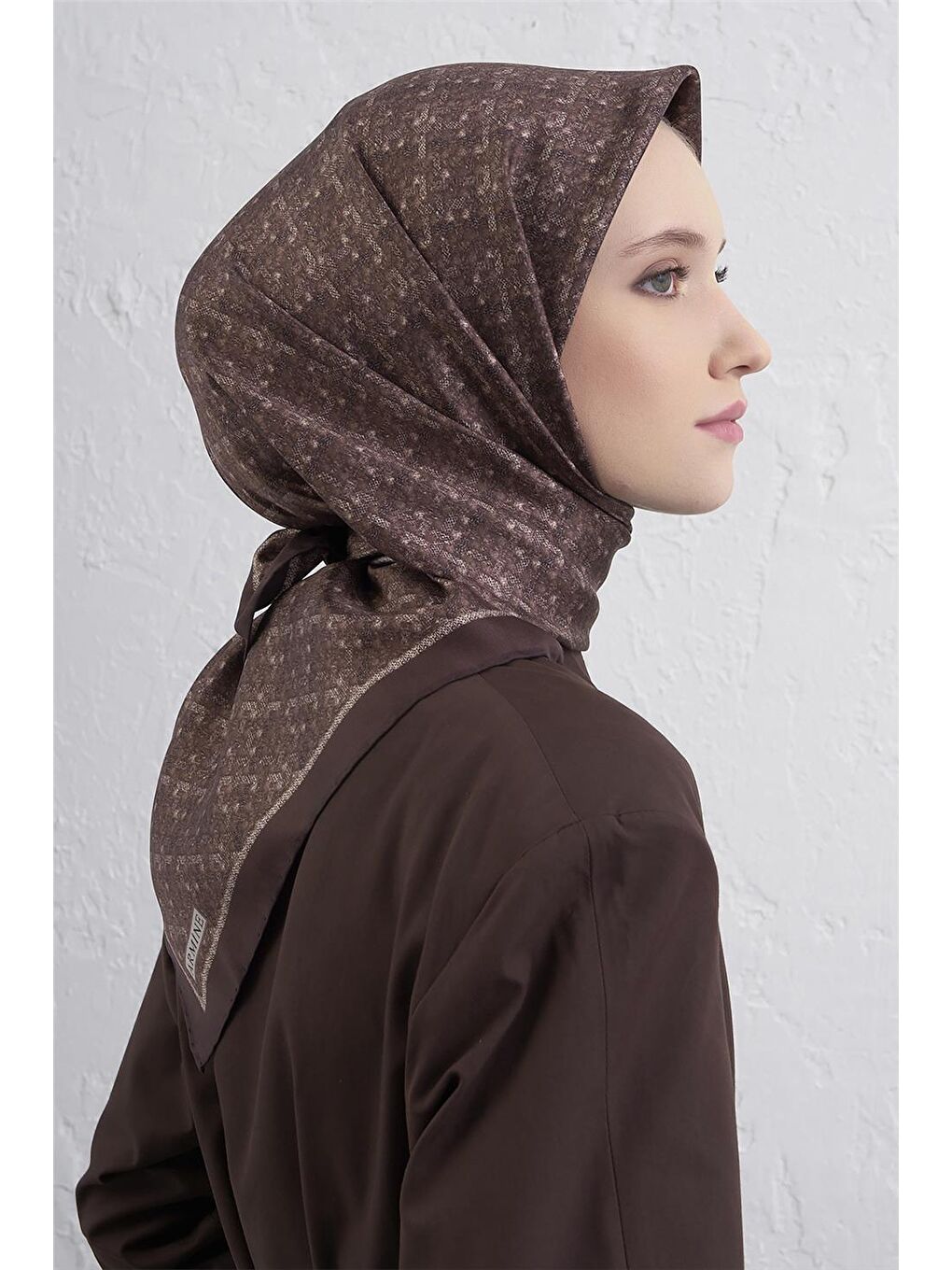 Kahverengi Soyut Desenli Saf İpek Twill Eşarp 9405D 81-2