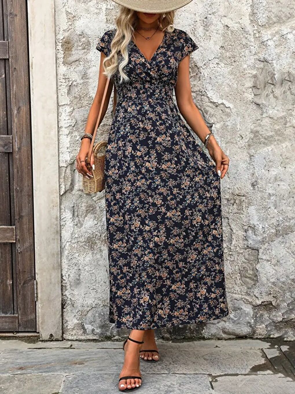 Lacivert Kadın Kısa Kollu Kruvaze Yakalı çiçek Desenli Belden Lastikli Süprem Uzun Elbise-2