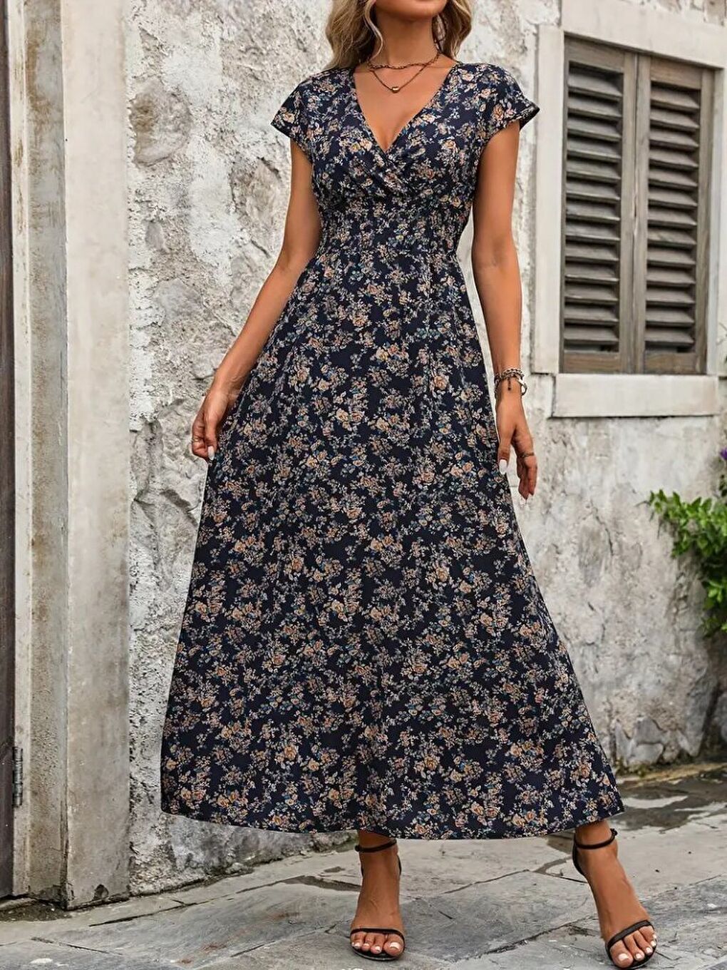 Lacivert Kadın Kısa Kollu Kruvaze Yakalı çiçek Desenli Belden Lastikli Süprem Uzun Elbise-3