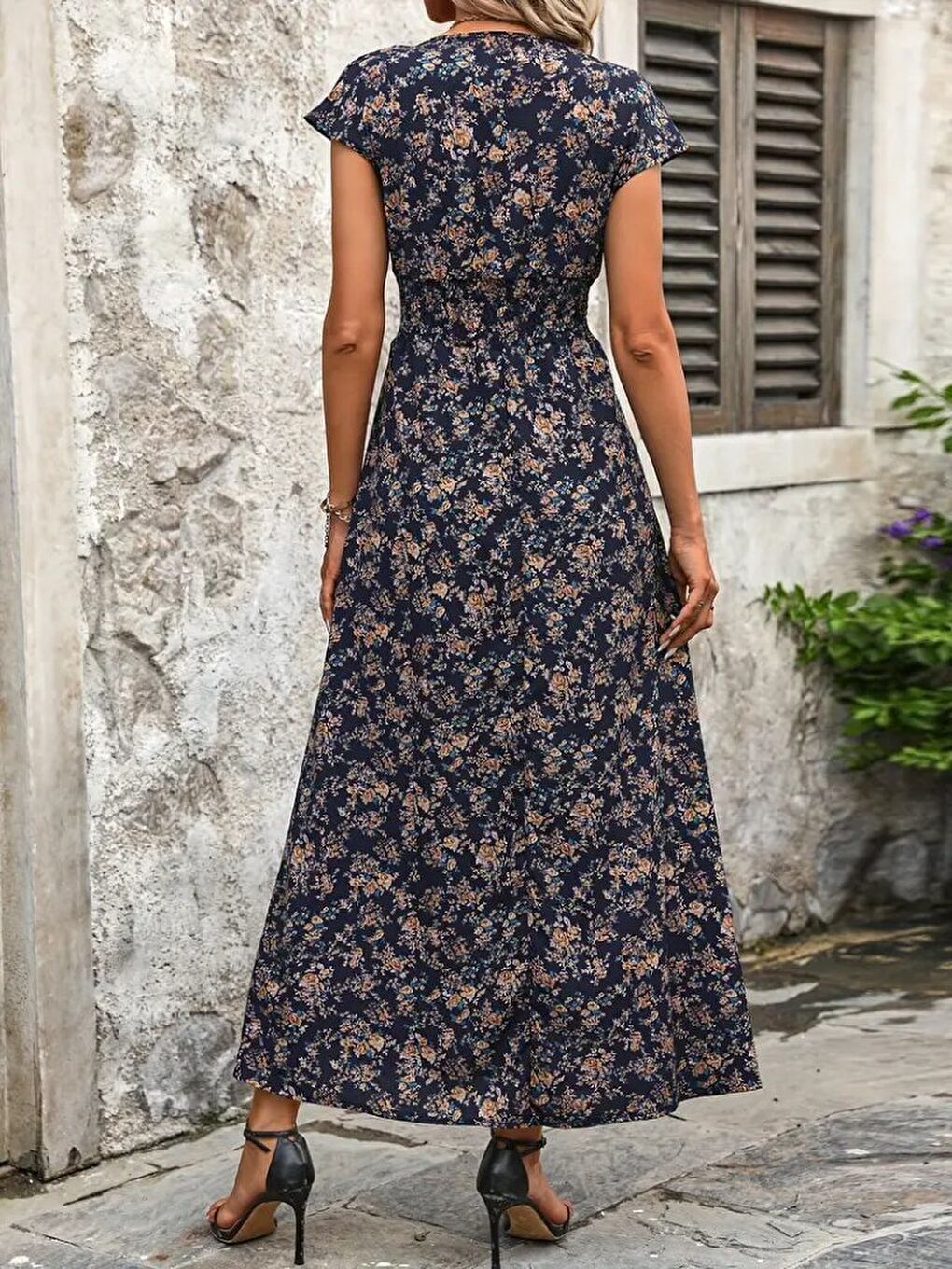 Lacivert Kadın Kısa Kollu Kruvaze Yakalı çiçek Desenli Belden Lastikli Süprem Uzun Elbise-4