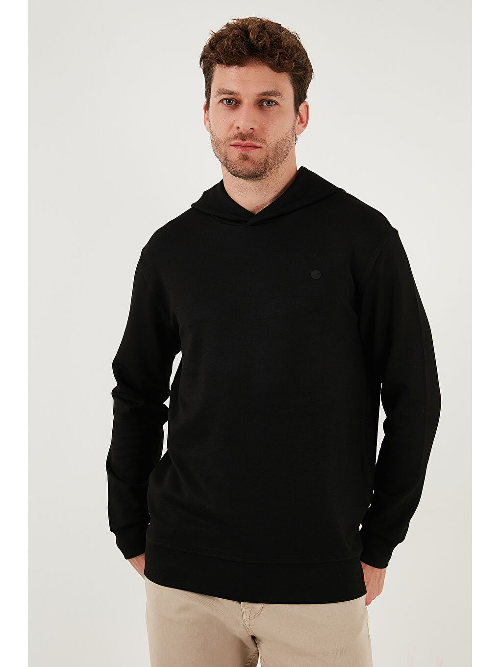 Siyah Relaxed Fit Kapüşonlu Yumuşak Dokulu Sweat 5901063-2