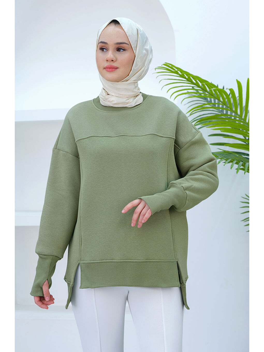 Locco Moda Ön Yırtmaç Ve Parmak Detaylı Sweat Yeşil