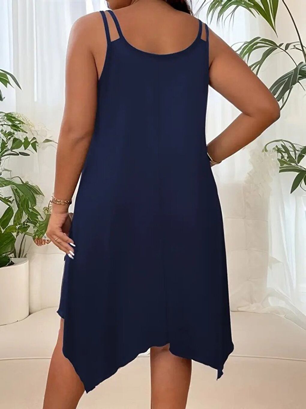 Mavi Kadın Askılı Yuvarlak Asimetrik Kesim Detaylı Viskon Elbise-1