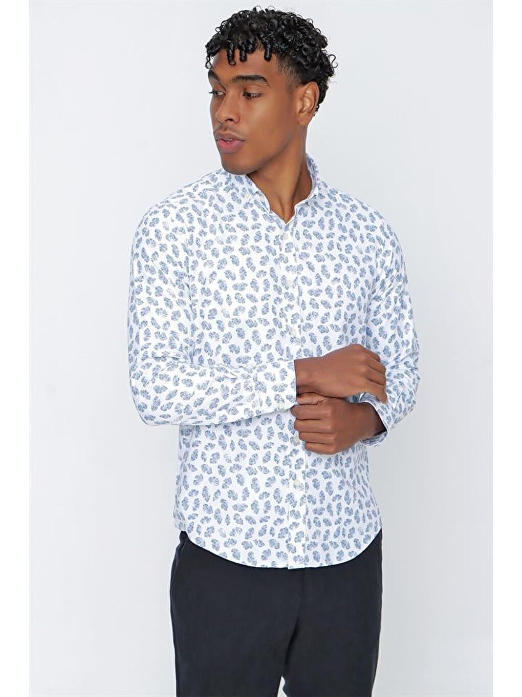 Mavi Uzun Kol Baskılı Oxford  Biyeli Pamuklu Slim Fit Dar Kesim Klasik Gömlek 1004225202-4