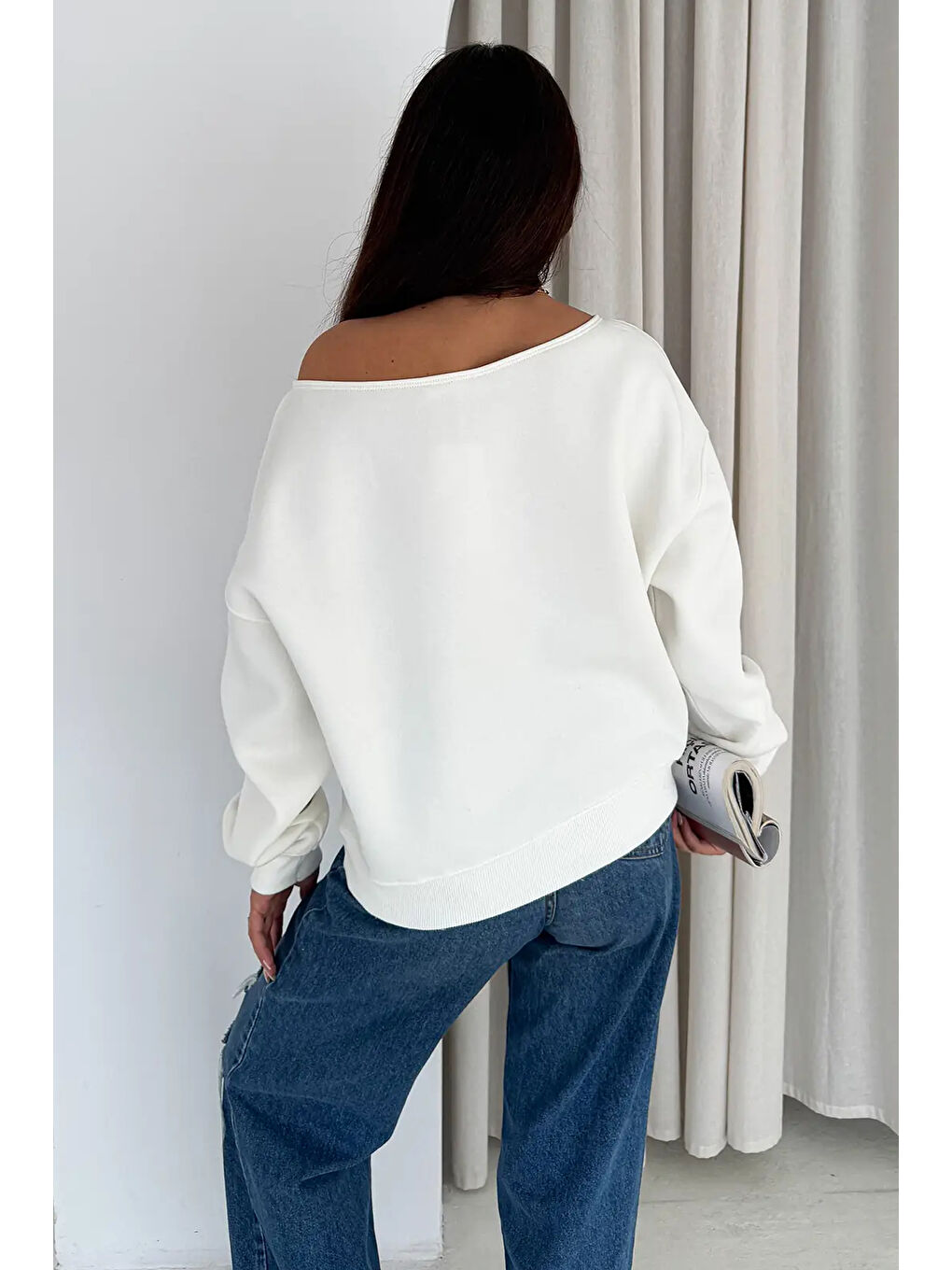 Kayık Yaka Polar Sweatshirt Beyaz-3