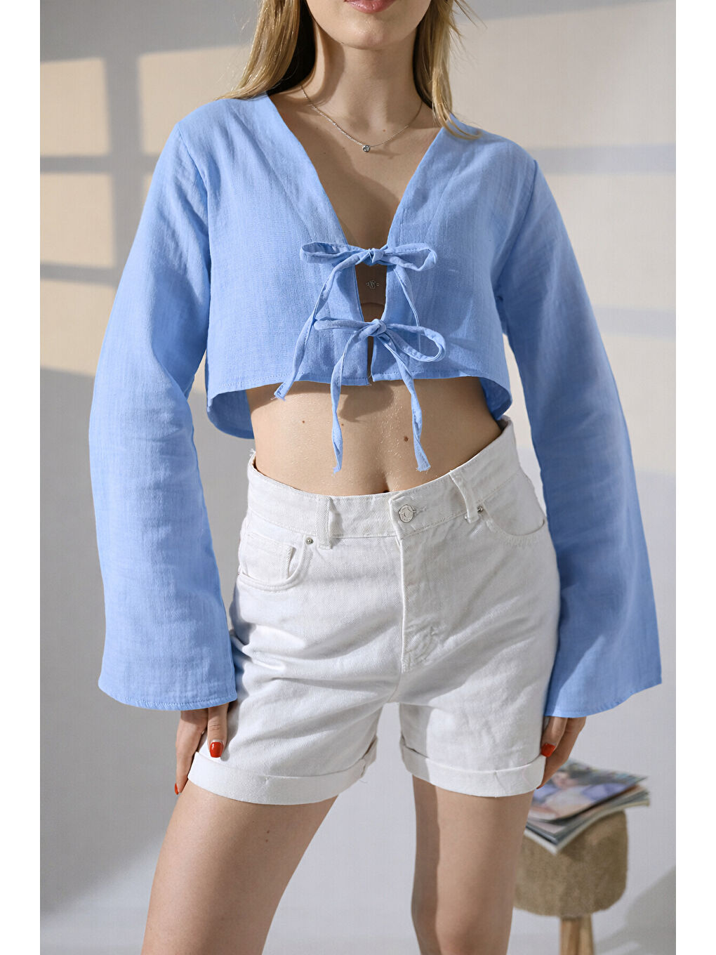 Çift Bağlama Detay Müslin Bluz Mavi-2