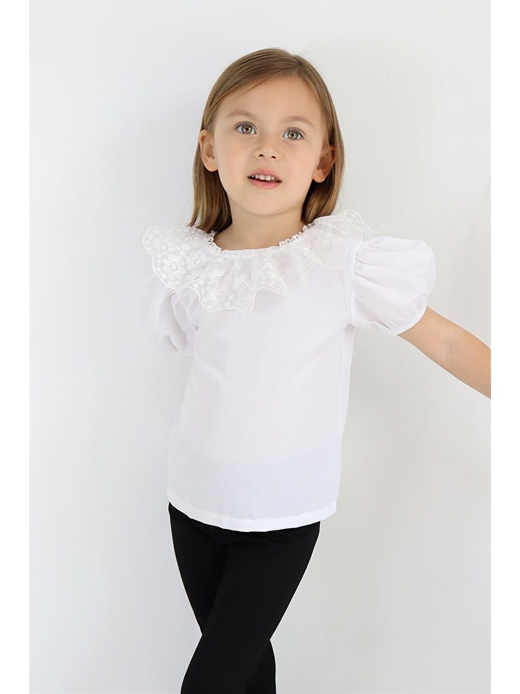 Beyaz Kız Çocuk Queen Bisiklet Yaka Ekru Dantel Detaylı Bluz Ispanyol Tayt 23 Nisan Takım-6