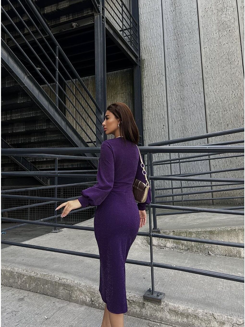 Mor Kadın Kruvaze Yaka Balon Kol Simli Krep Kumaş Midi Boy Elbise-3