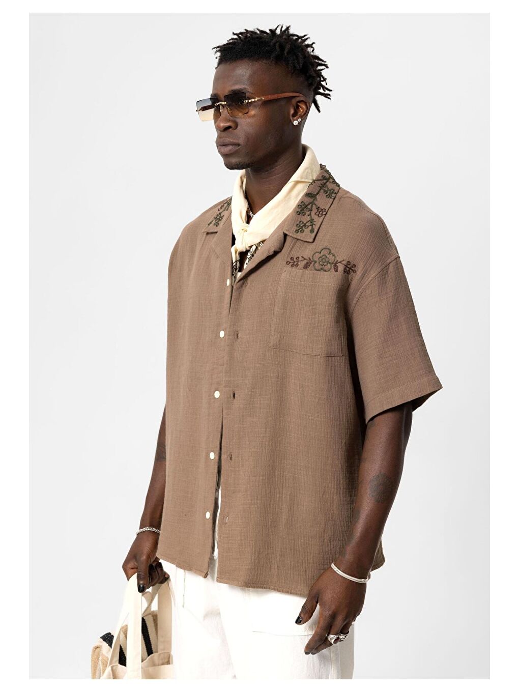 Kahverengi Nakış Detaylı Oversize Keten Gömlek Kahve-7