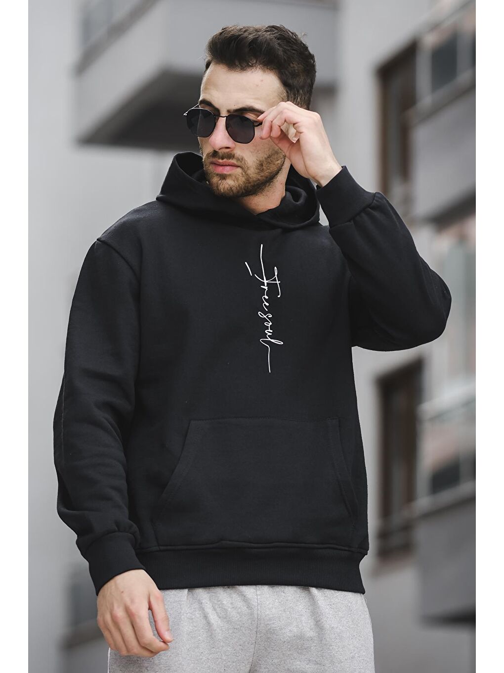 Oksit Siyah Free Soul Ön Baskılı Pamuklu Erkek Sweatshirt - 1