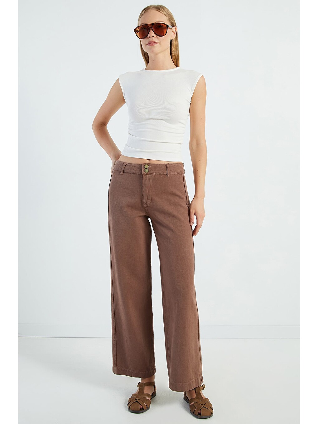 Bej Çift Düğmeli Gabardin Pantolon-3