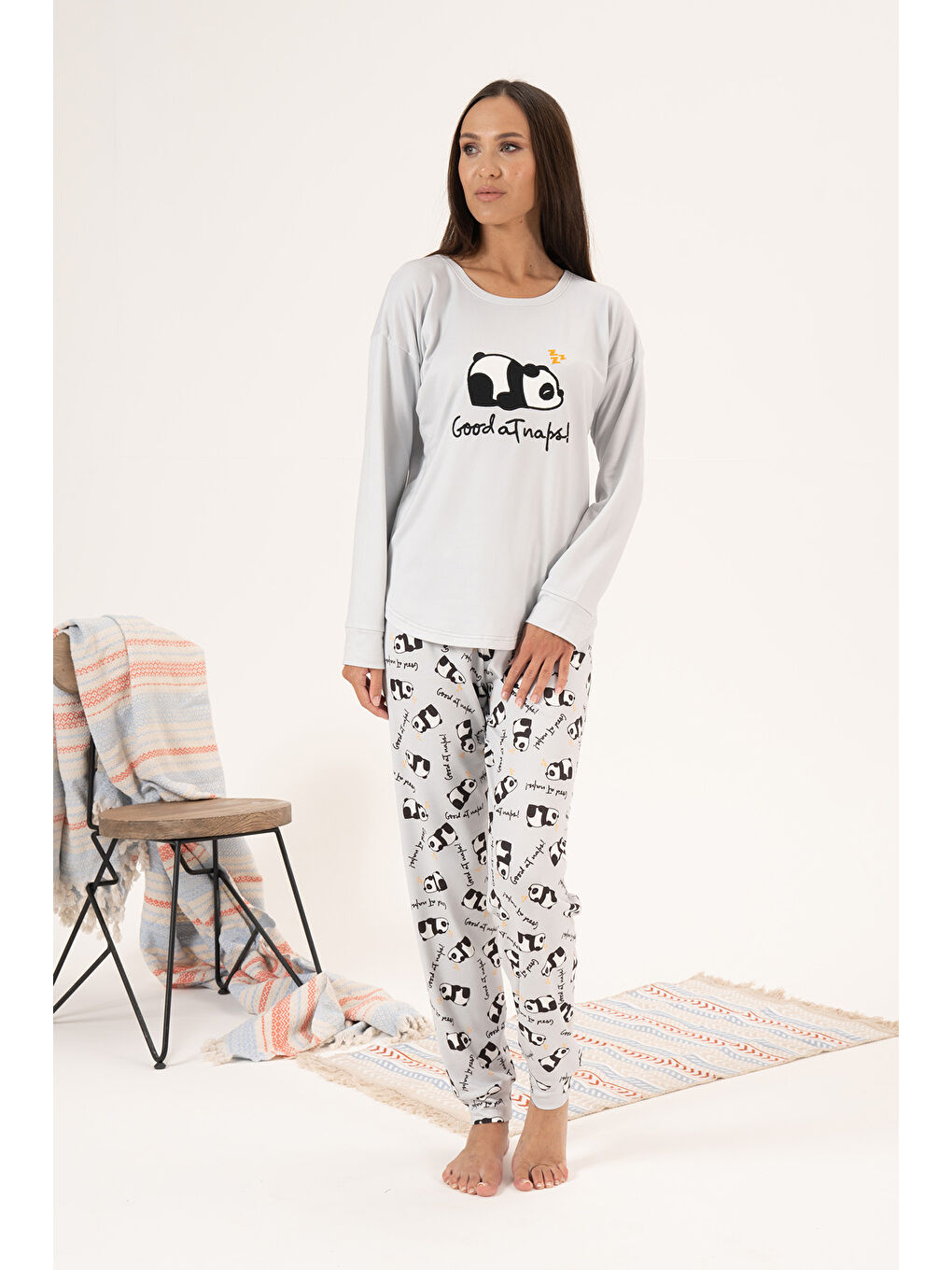 LC WAIKIKI Gri Kadın Termal Pijama Takımı 24486 Gri - 3