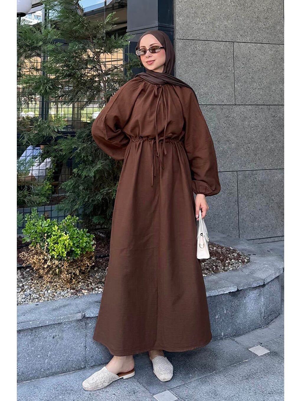 Balon Kol Bağlamalı Tesettür Elbise Acı Kahverengi-2