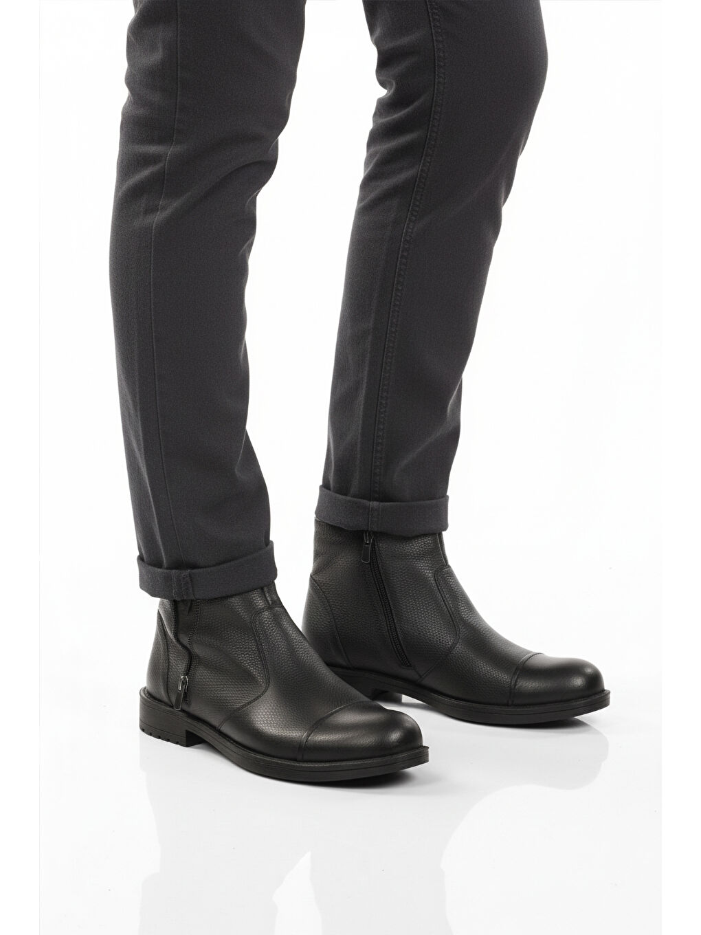 Siyah Hakiki Deri Kürklü Soğuğa Dirençli Kaymaz Erkek Bot 797 M