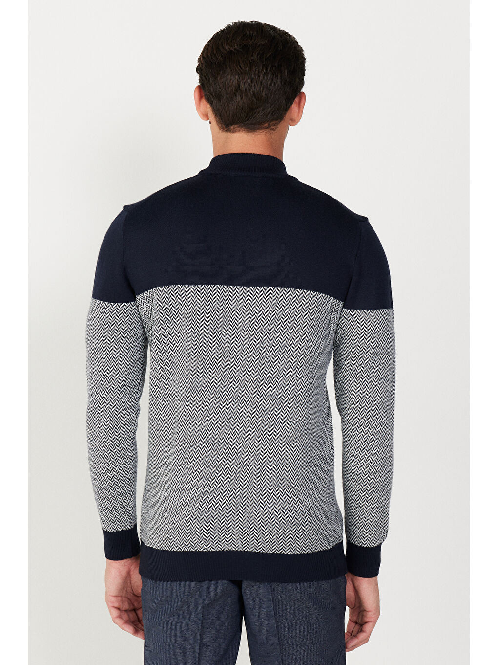 Erkek Lacivert-Ekru Standart Fit Normal Kesim Yarım Balıkçı Yaka Pamuklu Triko Kazak-2