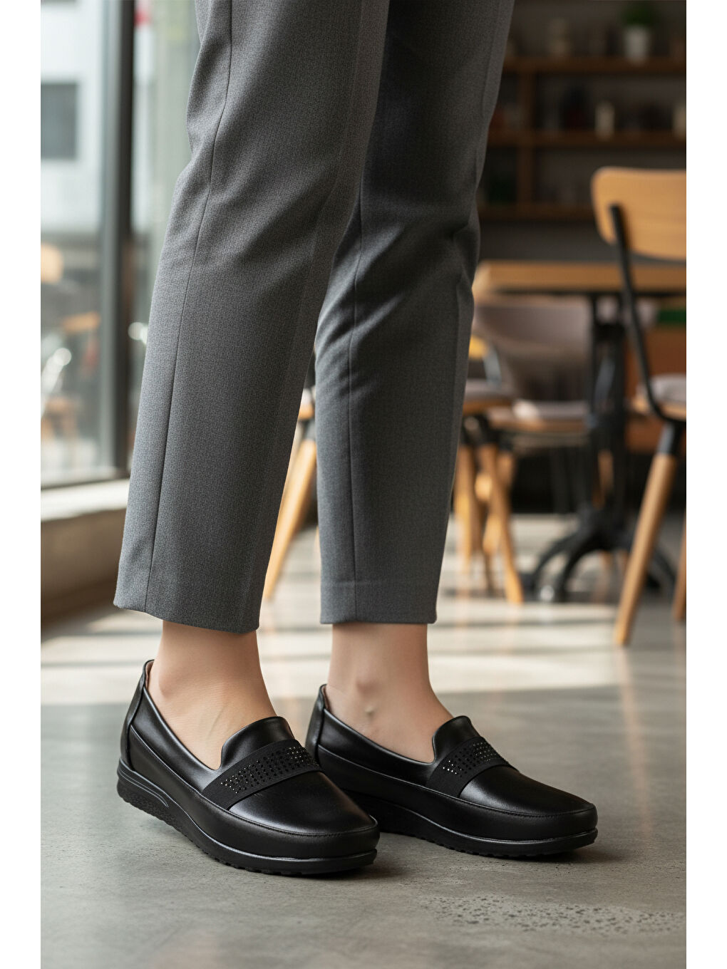 Siyah Jel Taban Anatomik Kadın Casual Ayakkabı 216-25K Z-2