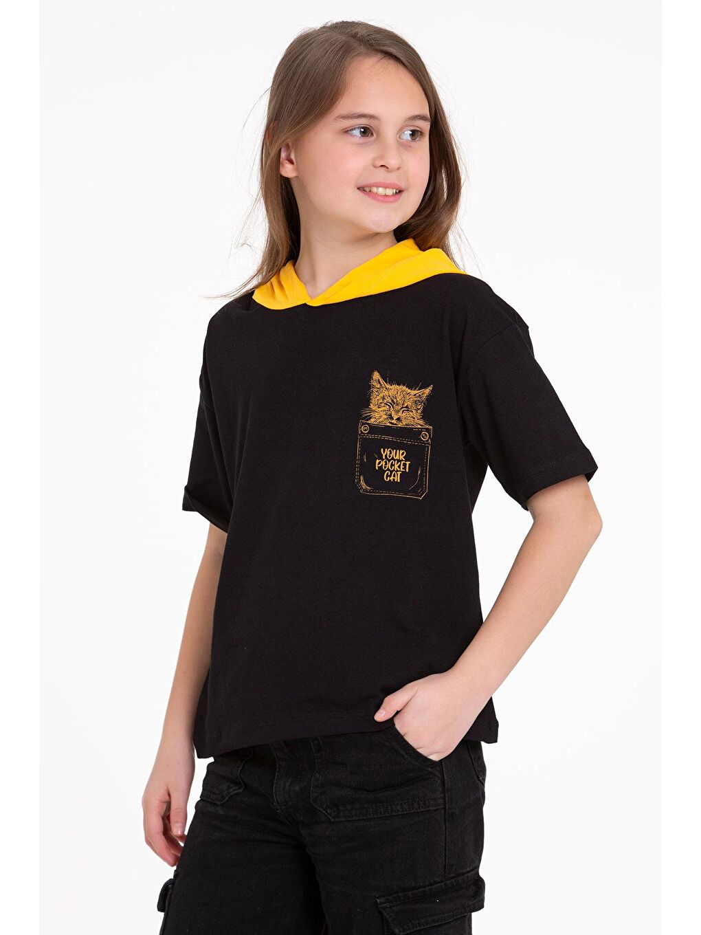 Kapüşonlu Kısa Kol Baskılı Siyah Renk Kız Çocuk Tshirt-1