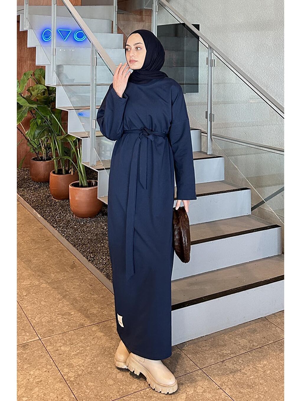 Etek Ucu Armalı Kuşaklı Elbise Lacivert-2