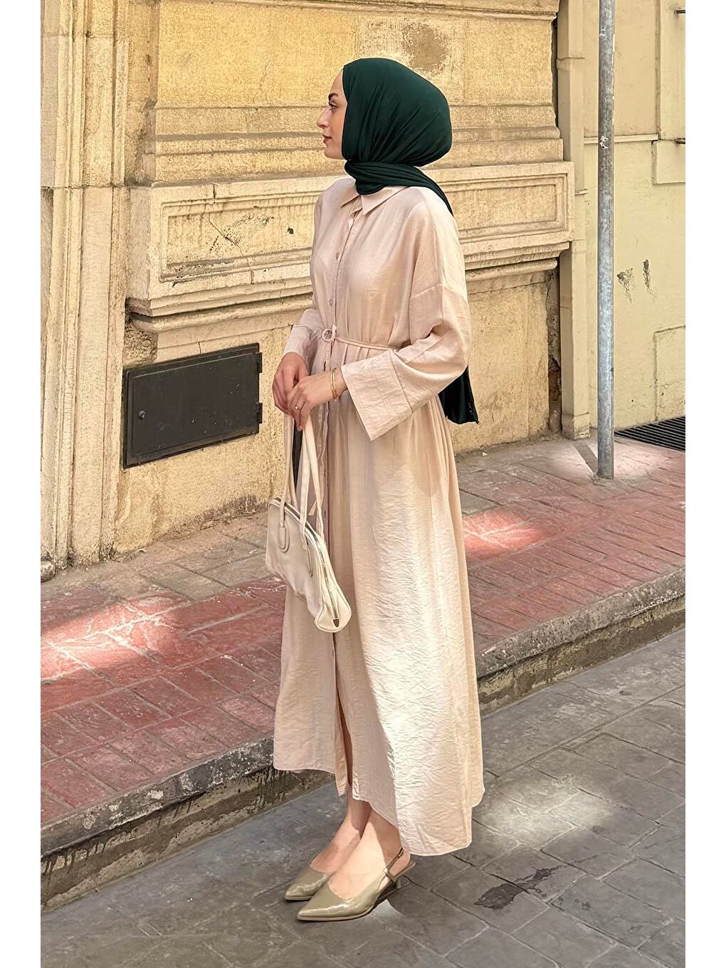 Bej Pat Detaylı Elbise Taş-1