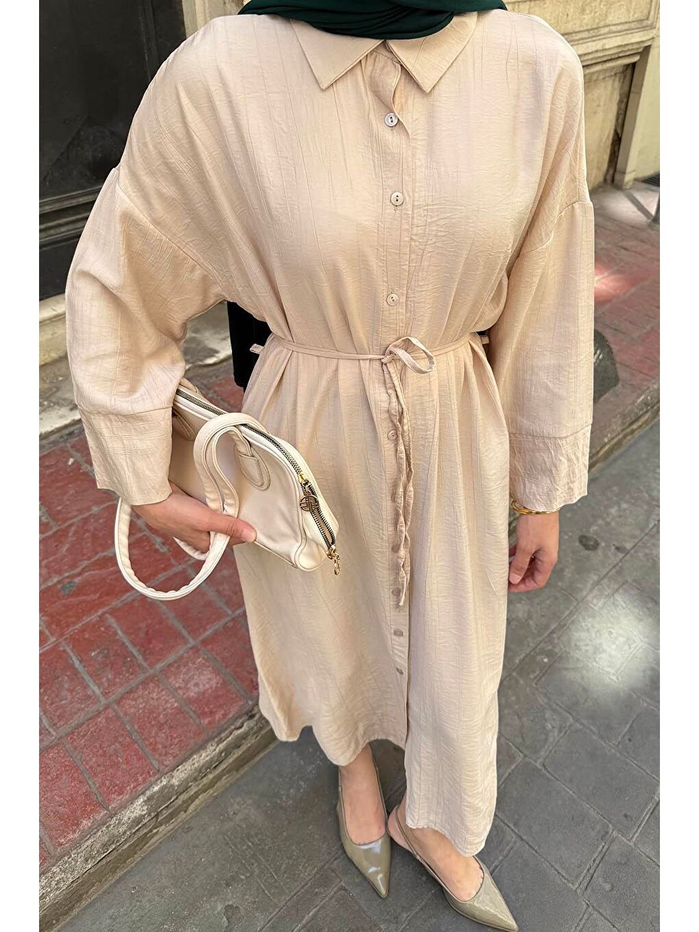 Bej Pat Detaylı Elbise Taş-2