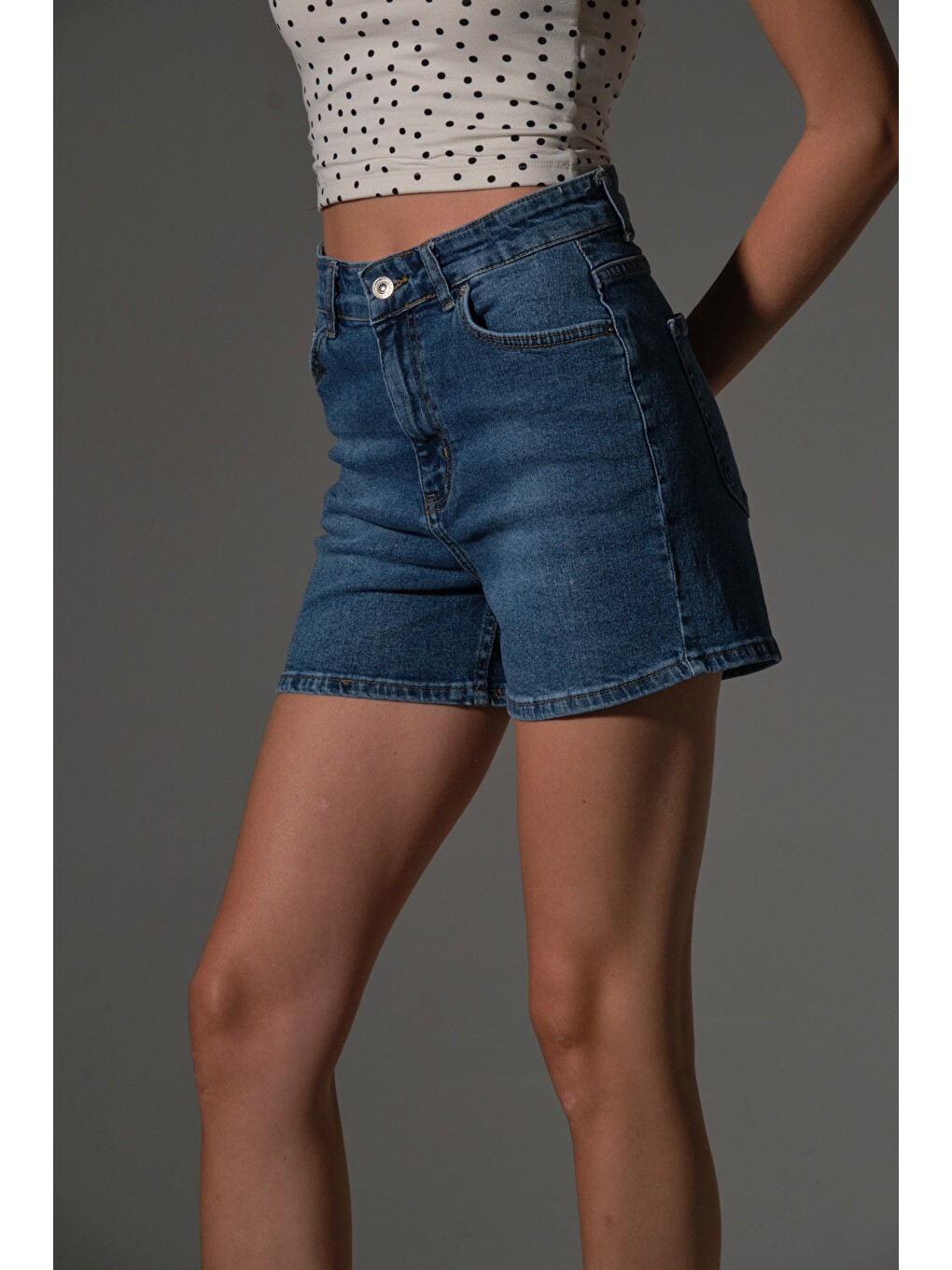 Mavi Esnek Denim Kumaş Pamuk Elastan 5 cep Jean mini kadın jean şort-5