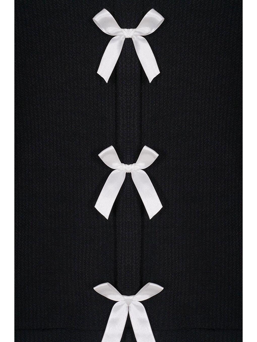 Bisiklet Yaka Önü Fiyonk Detaylı Siyah Renk Kız Çocuk Sweat-1