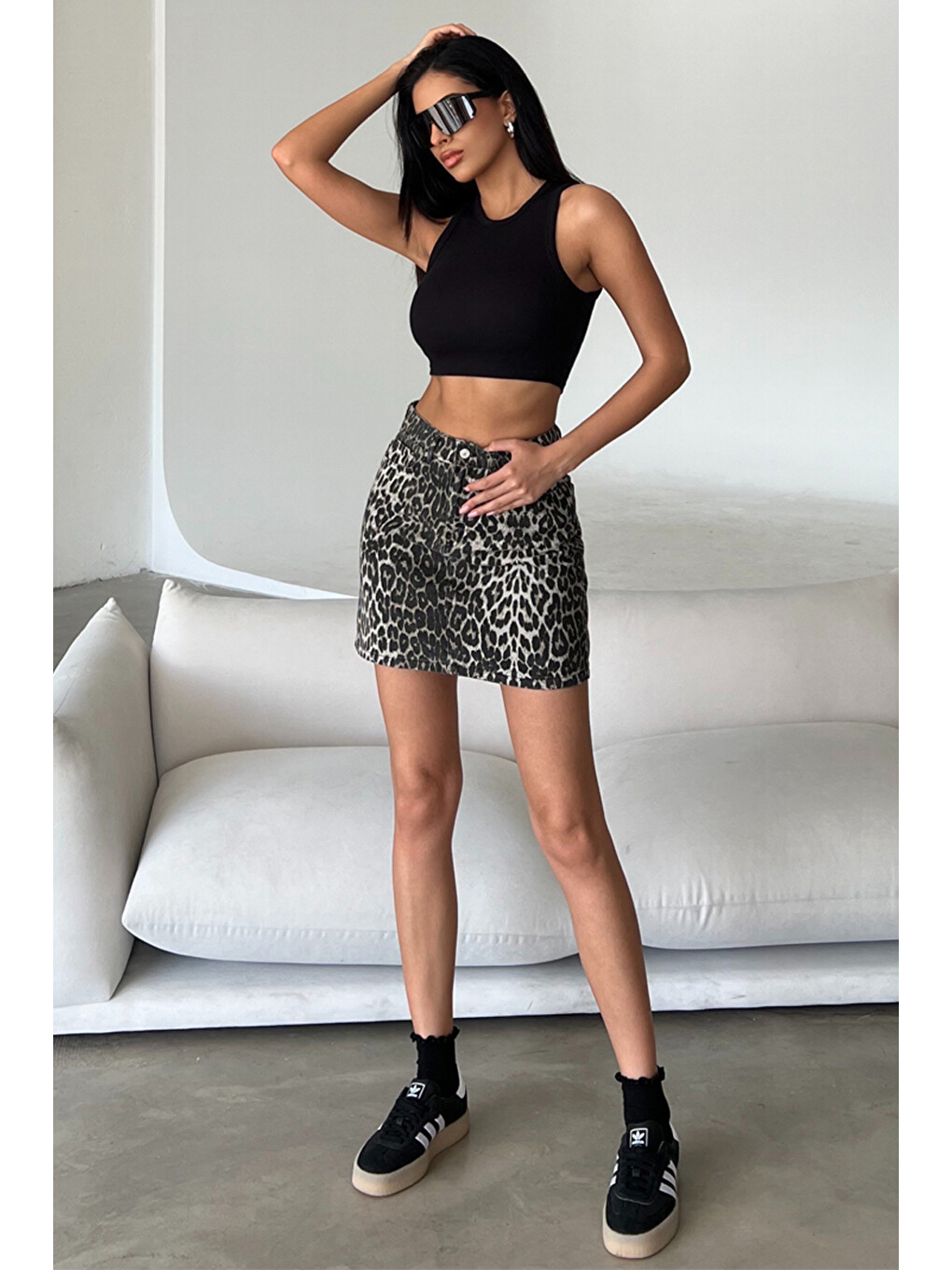 Siyah %100 Pamuk Sezon trendi leopar desen gabardin Kadın Mini Etek @Bologna-4