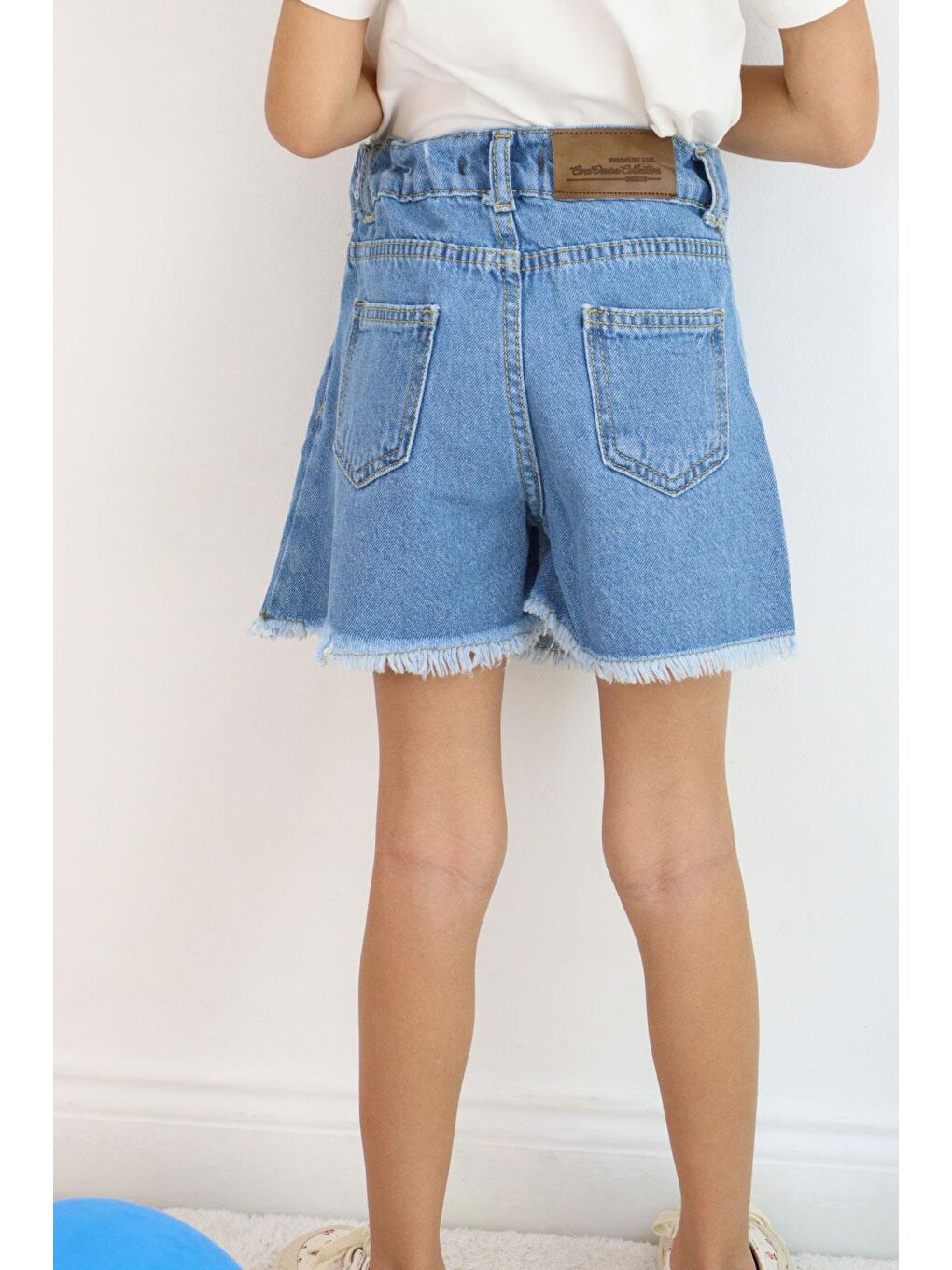 Kız Çocuk Jean Şort Etek Cep Detaylı Düğmeli Püsküllü Mavi (4-9 Yaş)-2