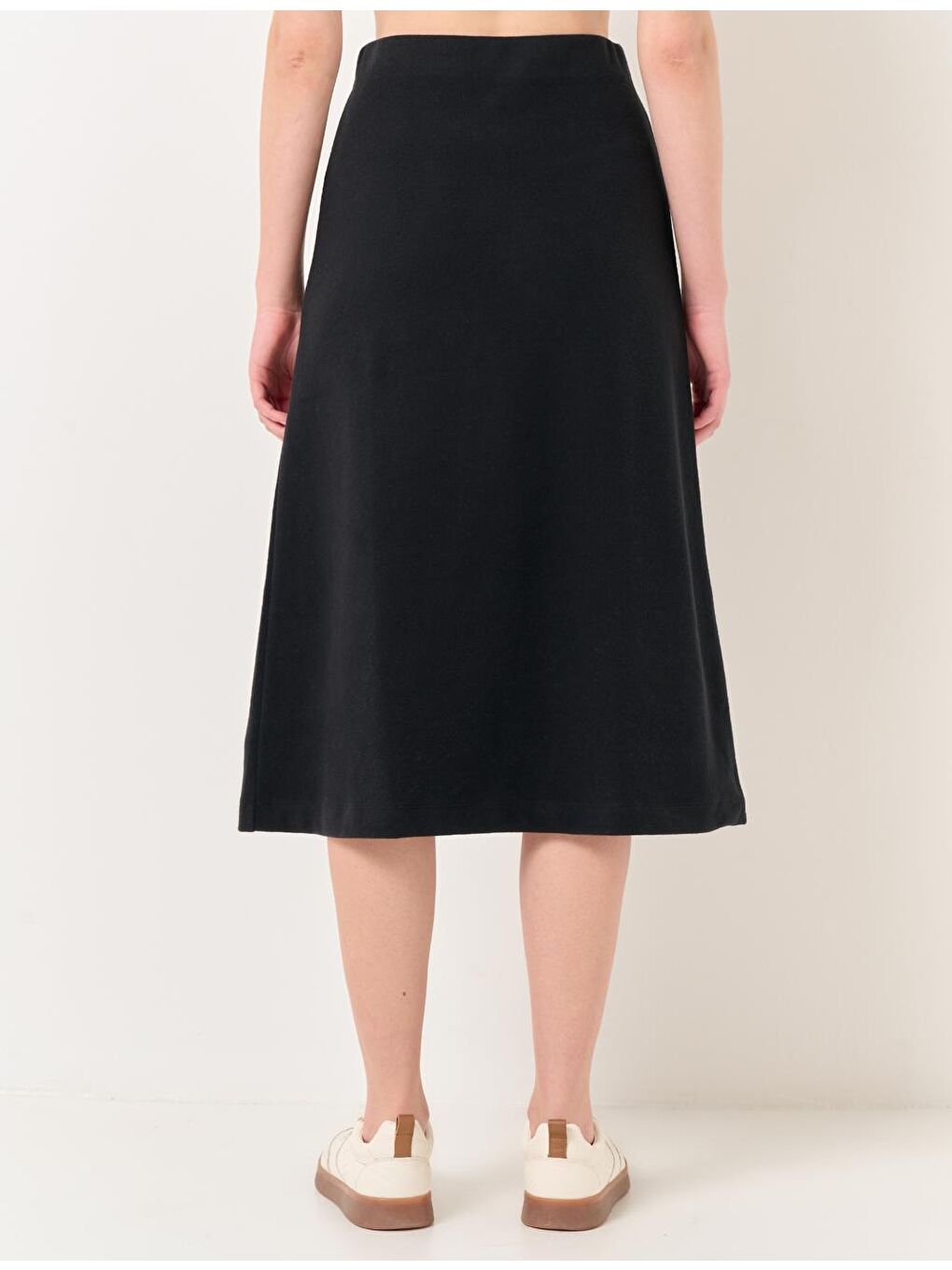 Siyah Yüksek Bel Yumuşak Dokulu Midi Etek-5