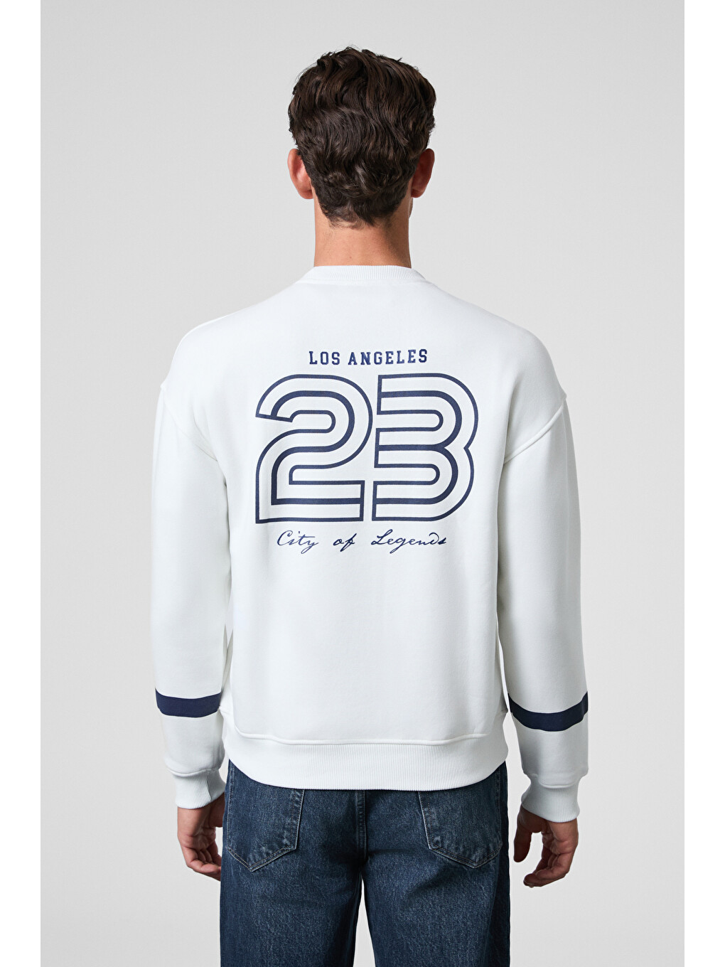 Camden Erkek Önü Kolları Ve Sırtı Baskılı Oversize Fit Bisiklet Yaka Beyaz Sweatshirt-4