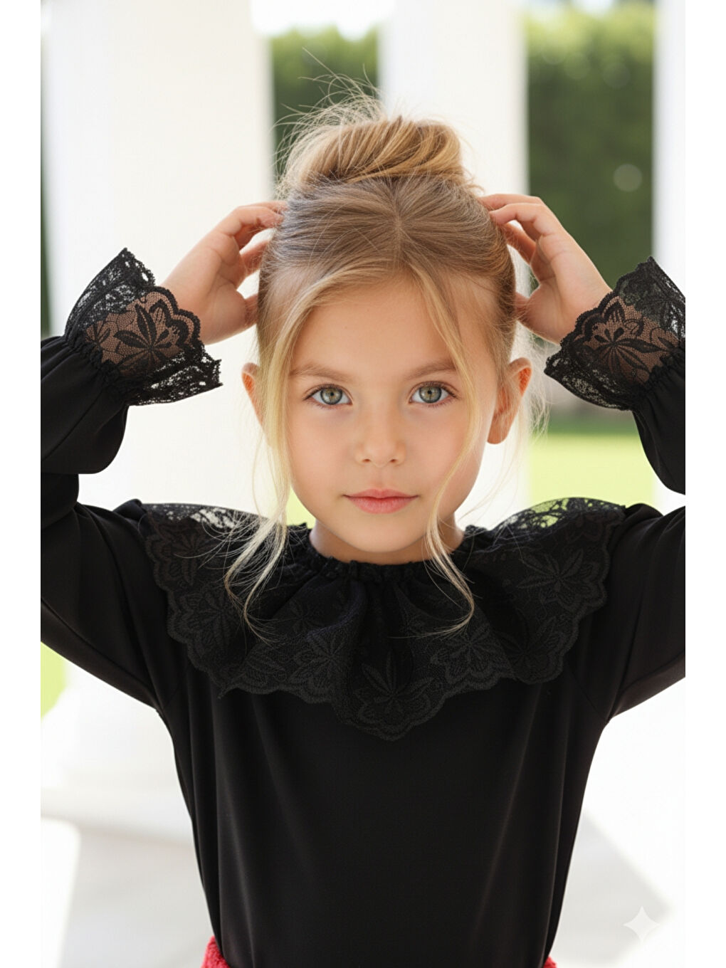 Kız Çocuk Siyah Dantel Detaylı Uzun Kollu Çıtçıtlı 23 Nisan Bluz Gömlek Body-1