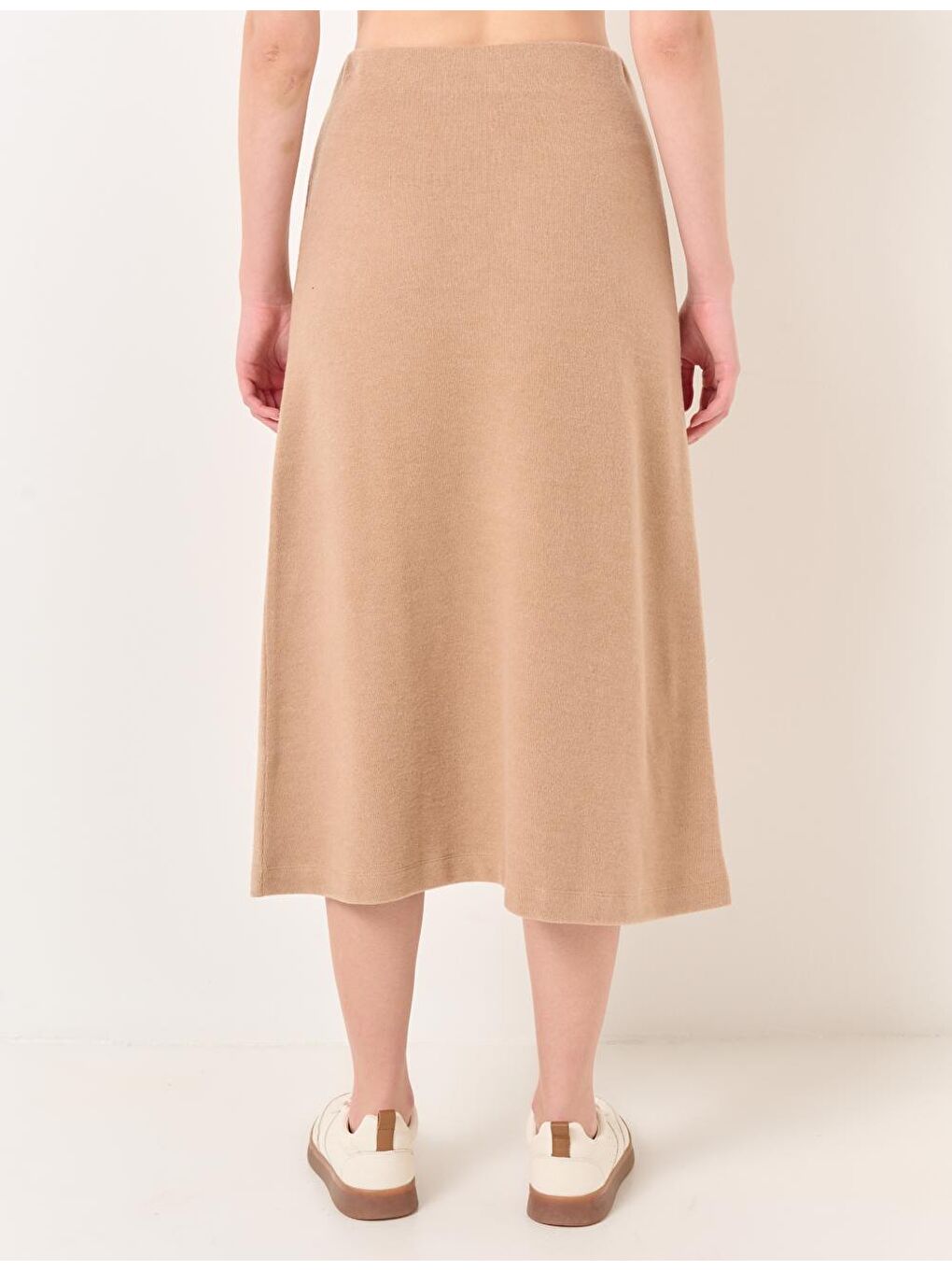 Bej Yüksek Bel Yumuşak Dokulu Midi Etek-5