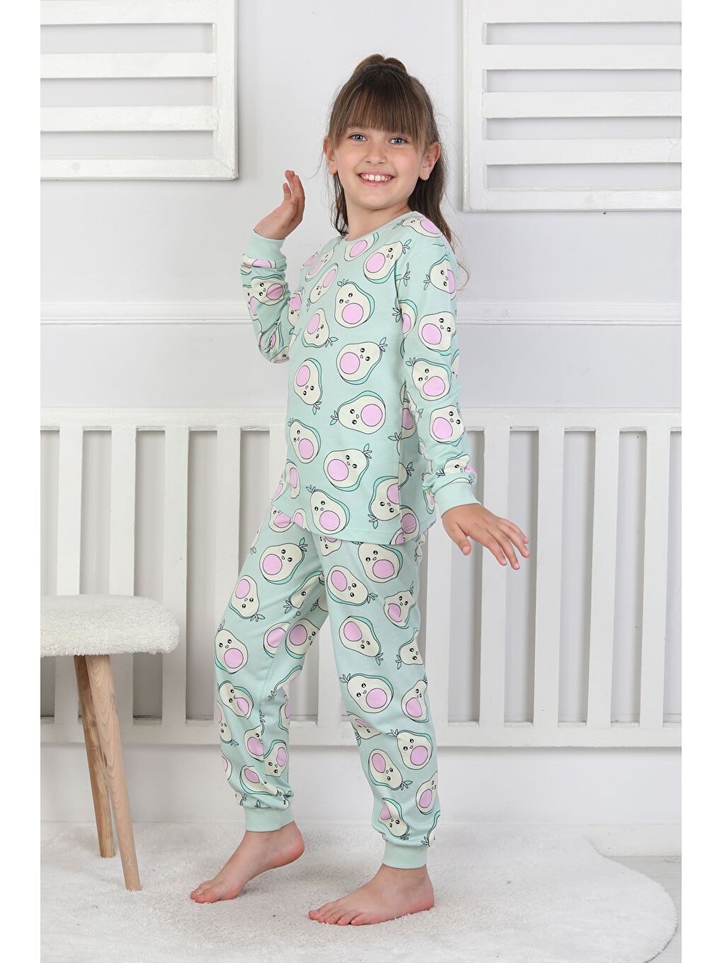 Yeşil Cute Avocado Desenli Kız Çocuk Pijama Takımı-3