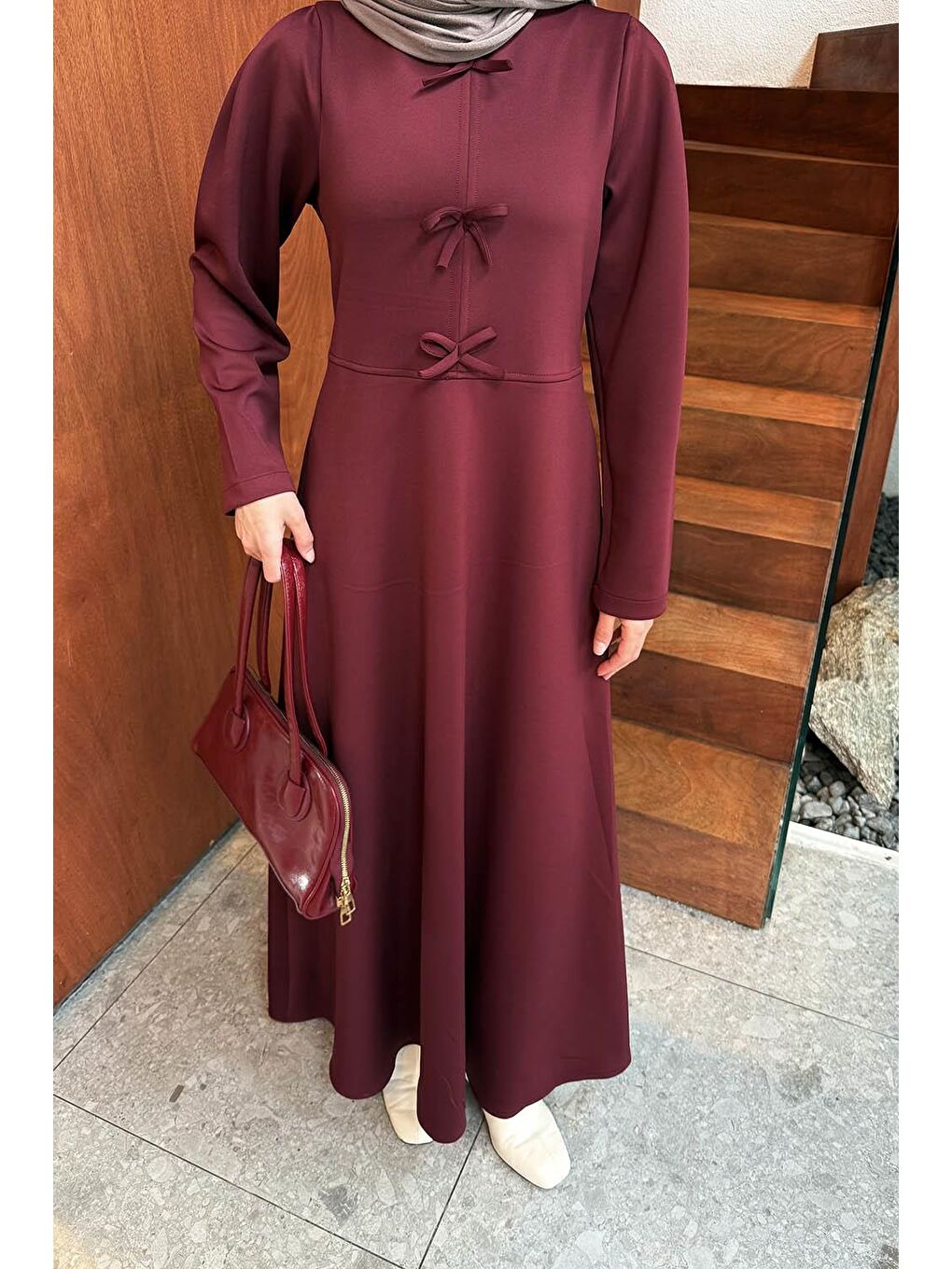 Kurdela Detaylı Scuba Elbise Bordo-2