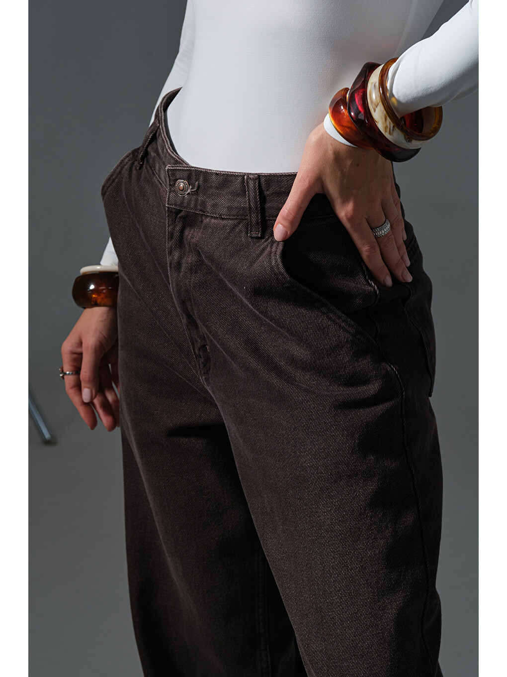 Kahverengi Bol Kesim Ekstra Yüksek Bel Balloon fit baggy Jean Jean Salaş Kadın Pantolon @Cuneo Balon-5