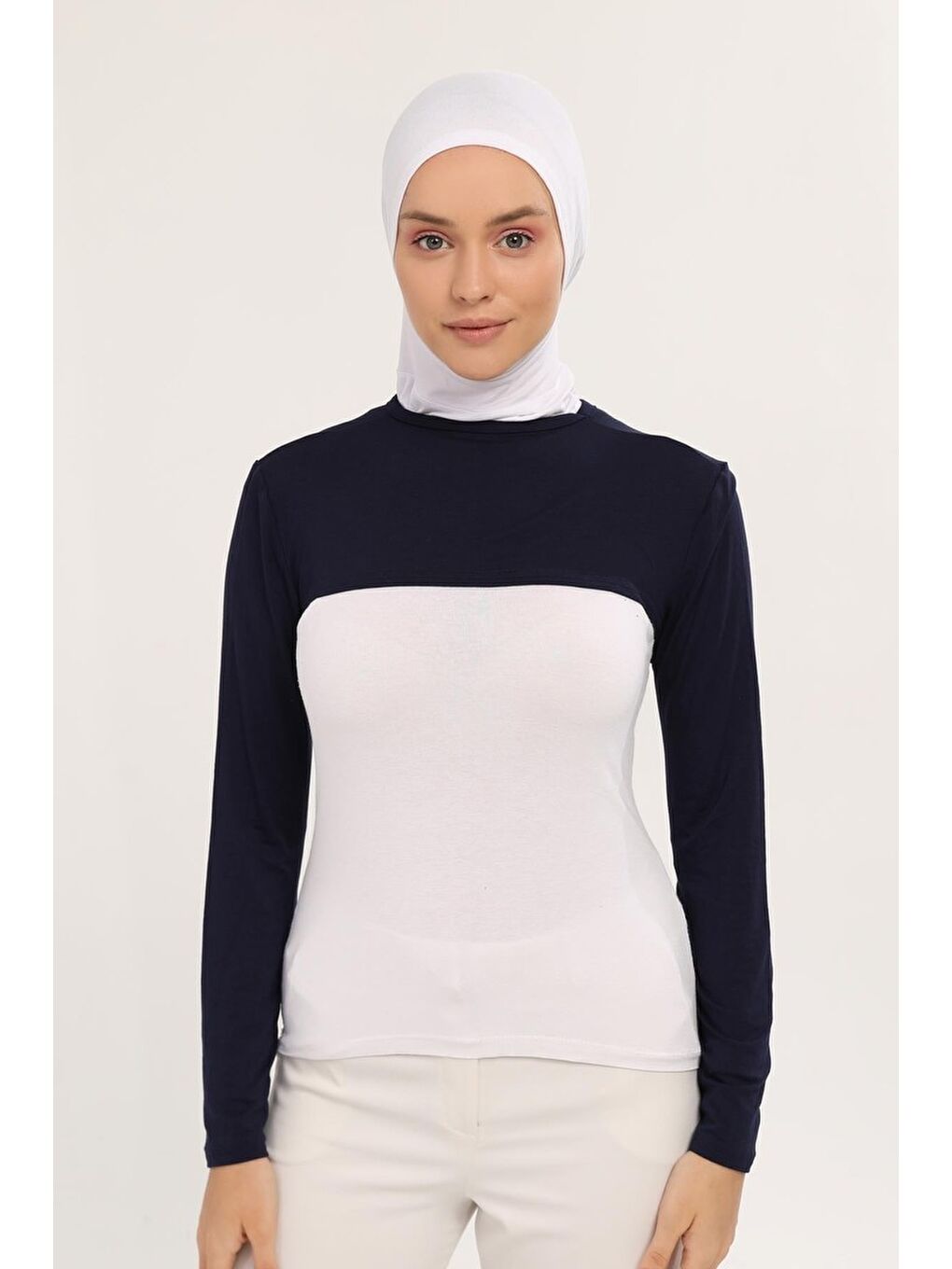 Lacivert Sıfır Yakalı Boyunluklu Kolluk