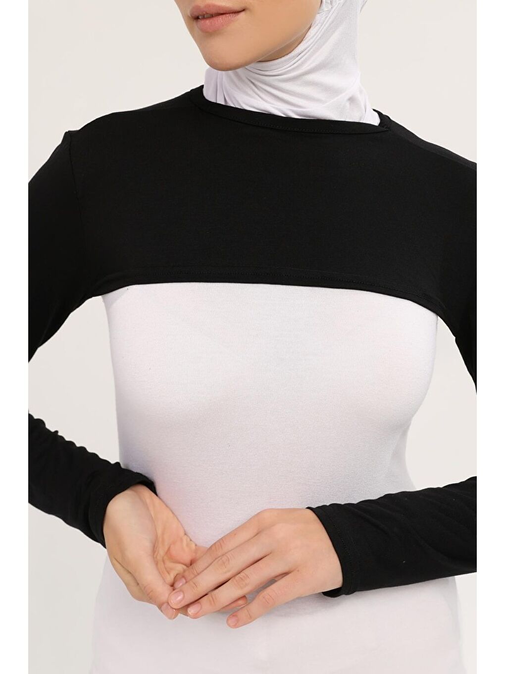 Siyah Sıfır Yakalı Boyunluklu Kolluk-1