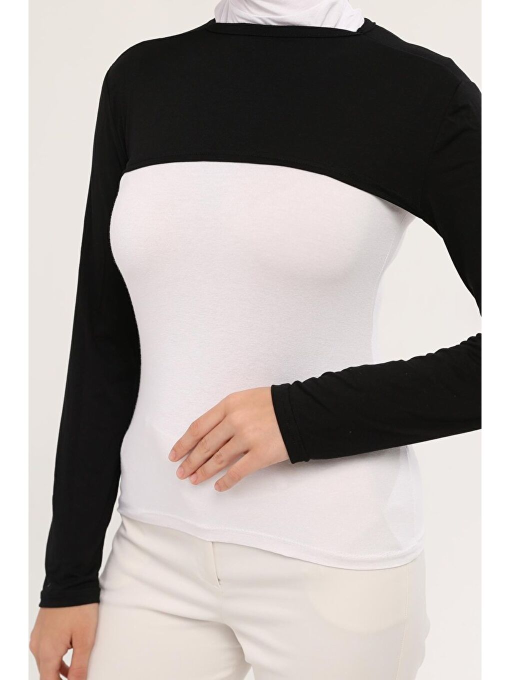 Siyah Sıfır Yakalı Boyunluklu Kolluk-3