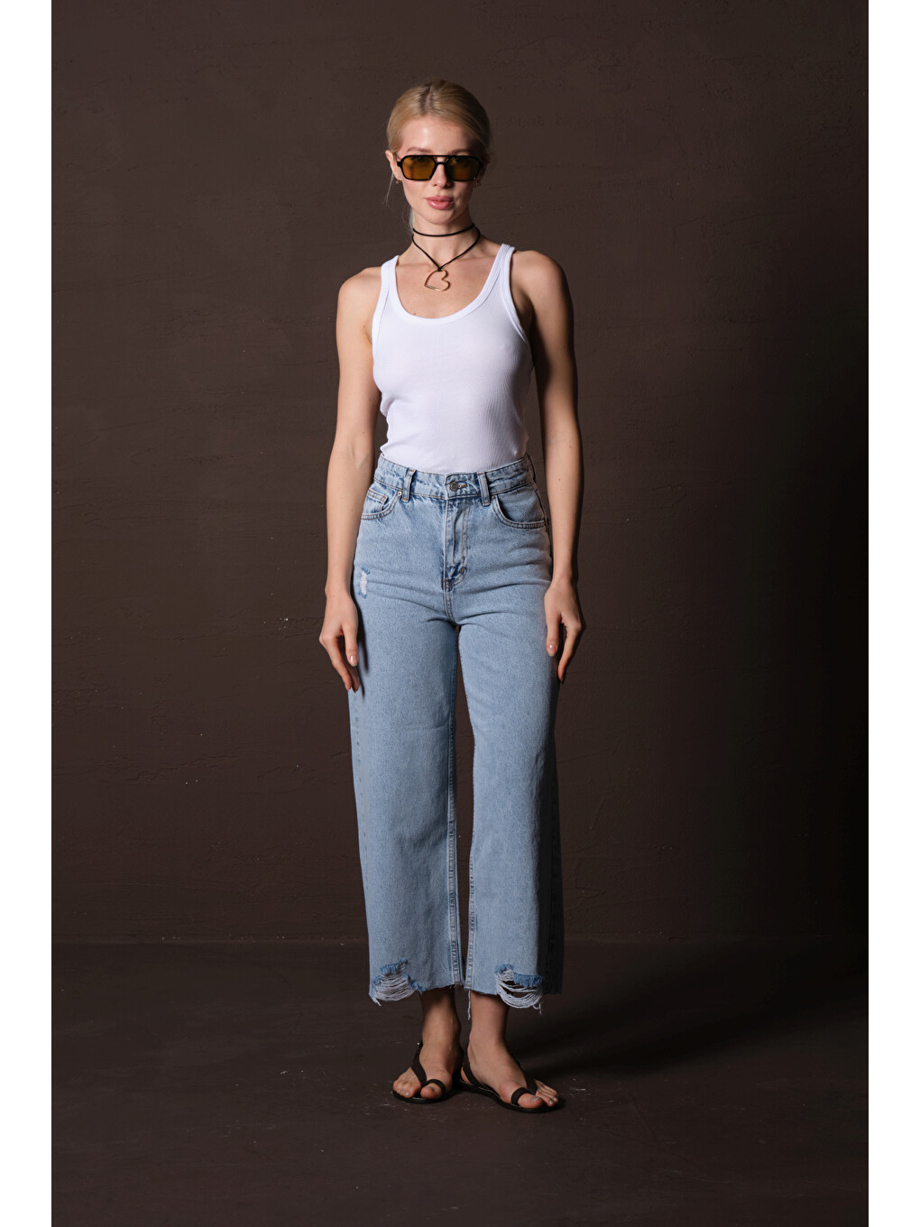 Mavi Rahat Kesim, Paçalarda yırtık detaylı, Kısa Boy yazlık kadın denim Crop jean Pantolon @Lisente-2