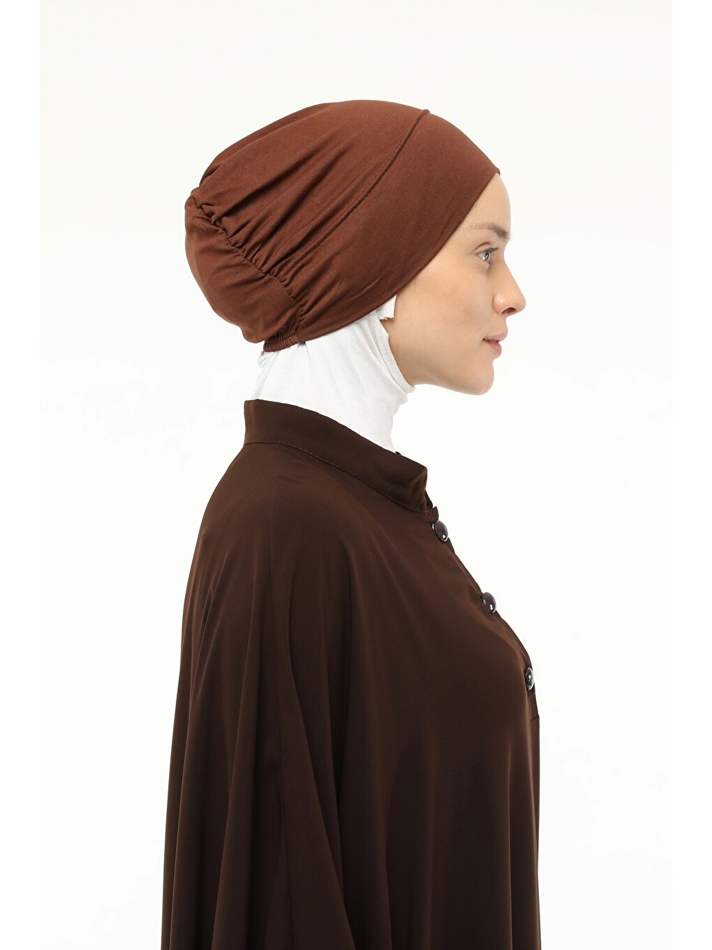 Kahverengi Hazır Pratik Geçmeli Lastikli Tesettür Bone