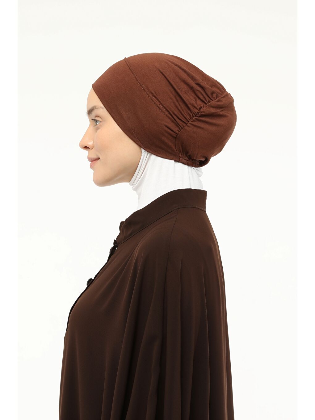 Kahverengi Hazır Pratik Geçmeli Lastikli Tesettür Bone-3